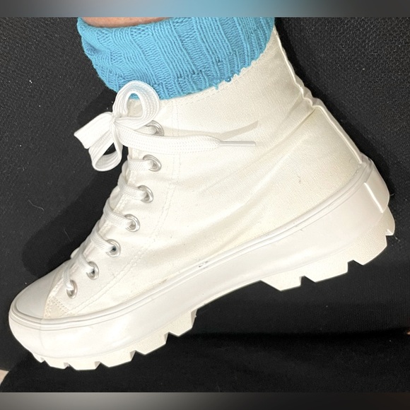 High Top Canvas Sneaker Boots - Picture 4 of 5